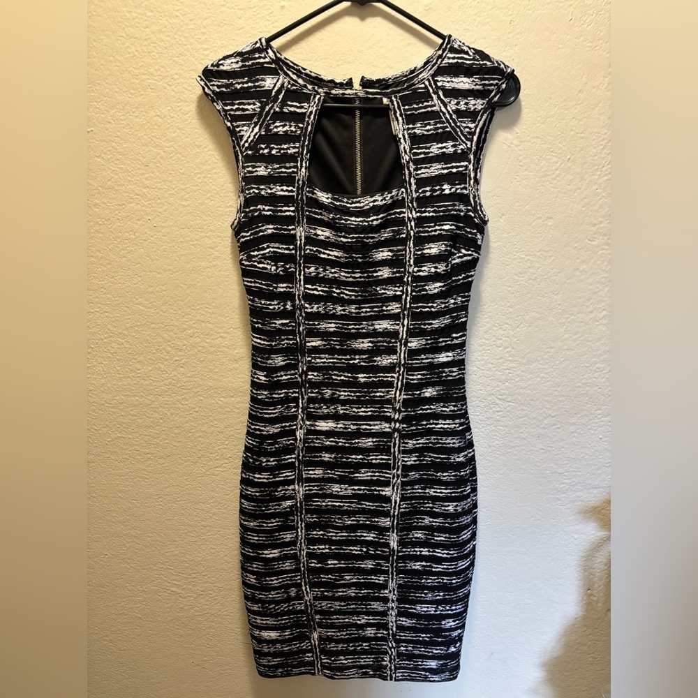 Cache Monochrome Patterned Dress